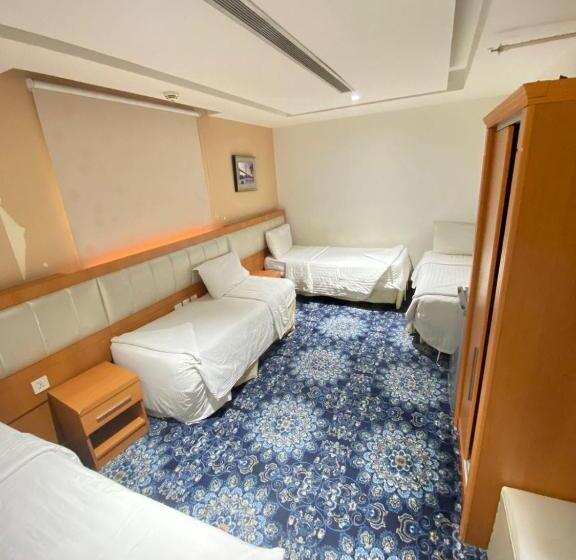 חדר אקונומי לארבעה, ùù†ø¯ù‚ ø¯ø§ù†ø© ø§ù„øªø§ø¬ Dana Altaj