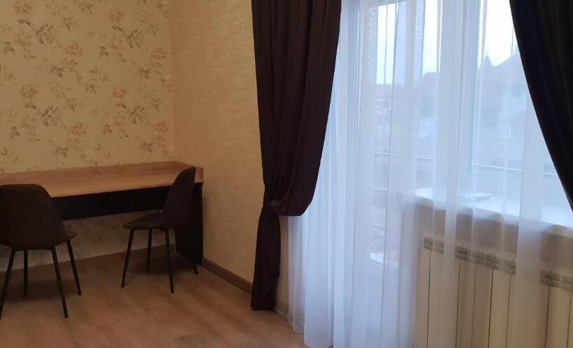 バルコニー付きスタンダードルーム, ник аэро