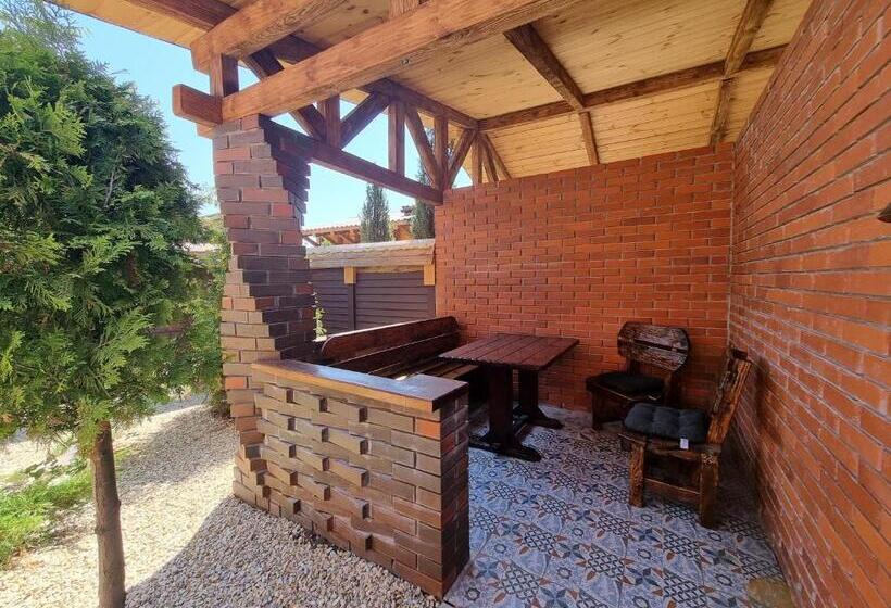 スタンダードインサイドビュールーム, ник аэро