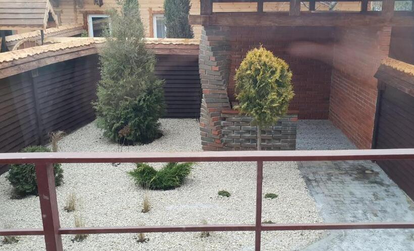 スタンダードインサイドビュールーム, ник аэро