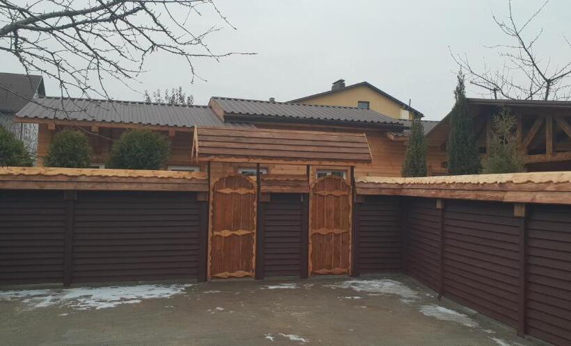 スタンダードバンガロー, ник аэро