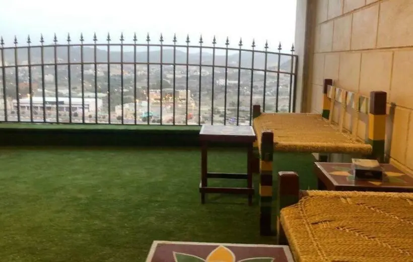 バルコニー付き１ベッドルームアパートメント, Al Tal Serviced Apartments