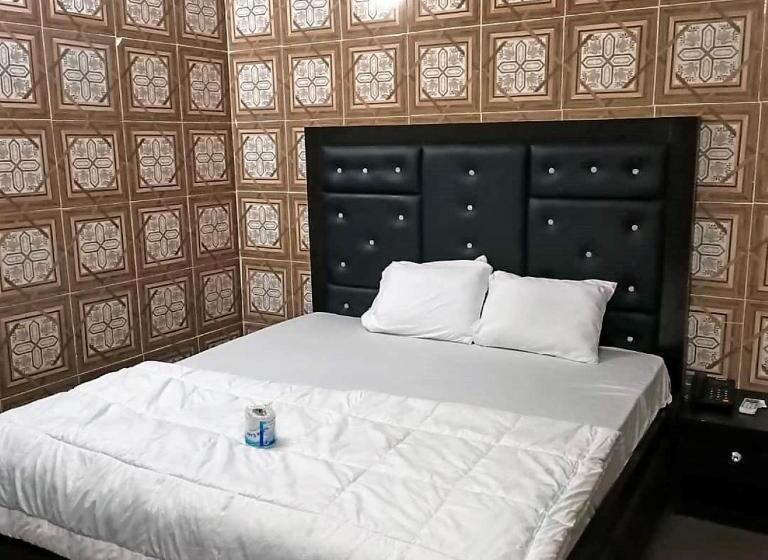 اتاق استاندارد با تخت بزرگ, Elites Lodge