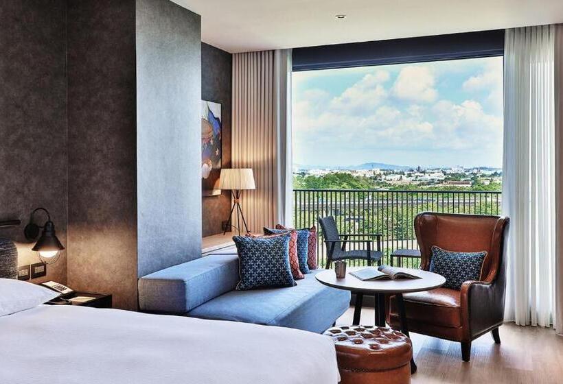 سوییت خانوادگی, Just Sleep Tainan Hushan