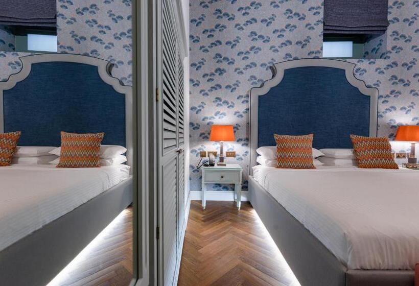 سوئیت با تخت بزرگ, Palazzo Bifora