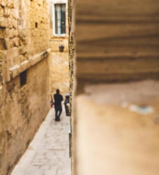 سوییت اجرایی, Palazzo Bifora