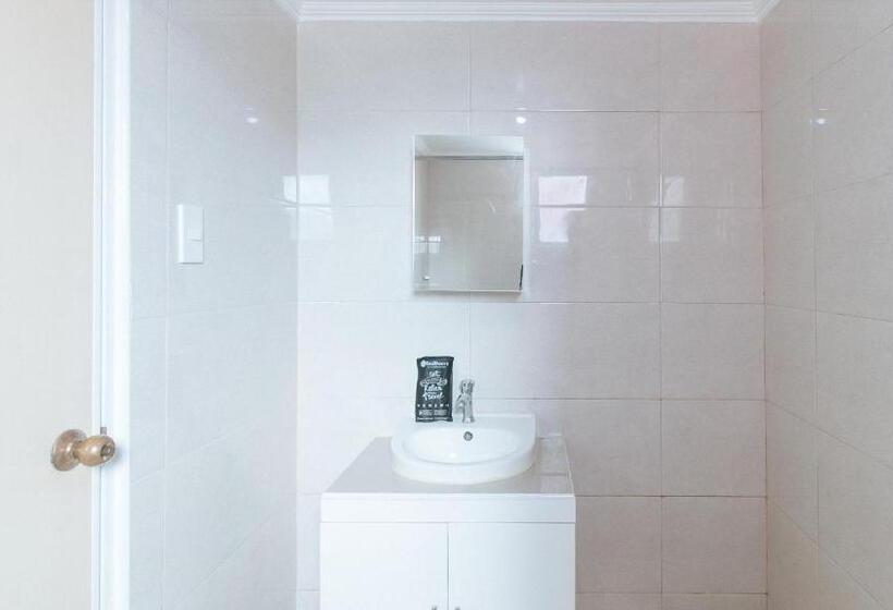 اتاق استاندارد, Reddoorz At The Providence Tower