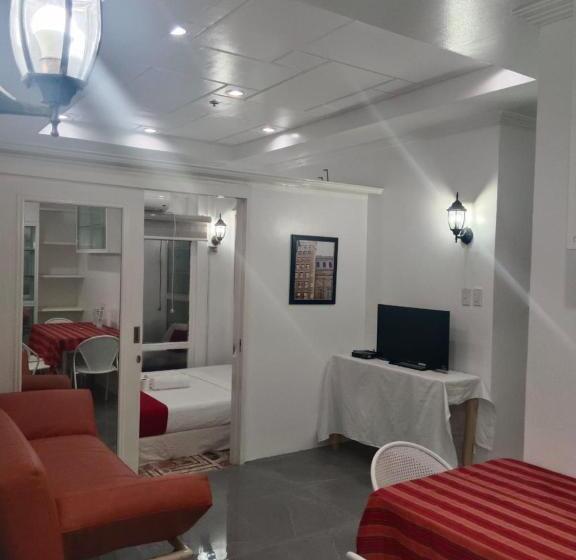 اتاق خانوادگی, Reddoorz At The Providence Tower