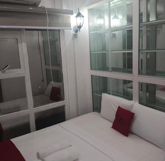 اتاق خانوادگی, Reddoorz At The Providence Tower