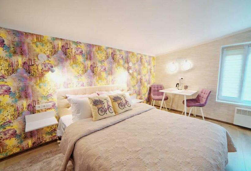 Standardzimmer, затишні апартаменти Bed&bike