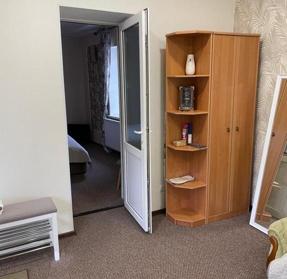 Standardzimmer, затишні апартаменти Bed&bike