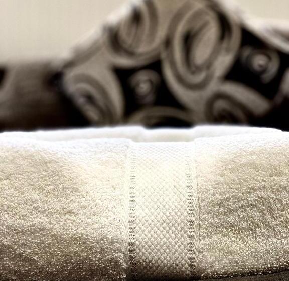 Номер Стандарт, Fakanalas Fogadó