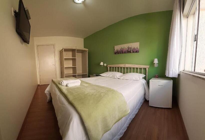 غرفة ديلوكس, Domo