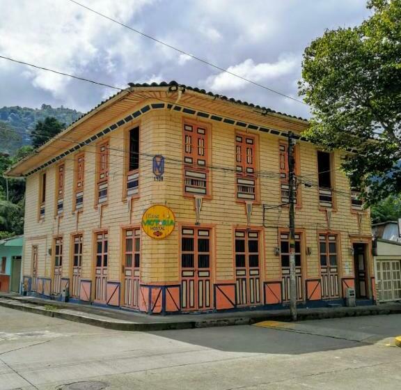 غرفه قياسيه سريرين مزدوجين, Hostal Casa Victoria Pijao