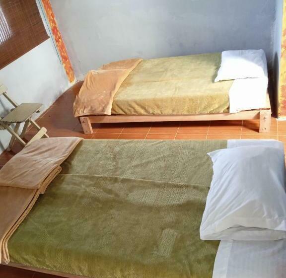 سرير فى غرفة مشتركه, Hostal Casa Victoria Pijao