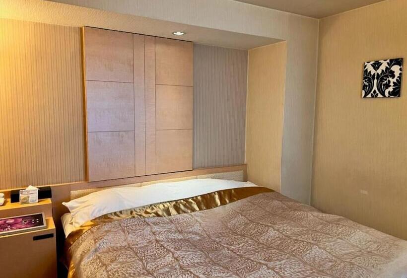 غرفة قياسية, Opus  Adult Only