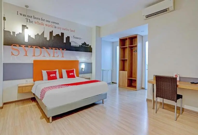 デラックスルーム, Capital O 3905 Graha 100 Guest House Syariah