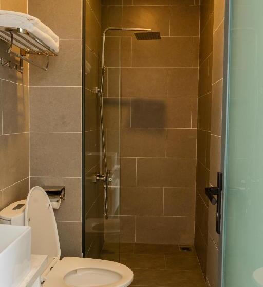 اتاق استاندارد, Lee Charming Hotel Nha Trang
