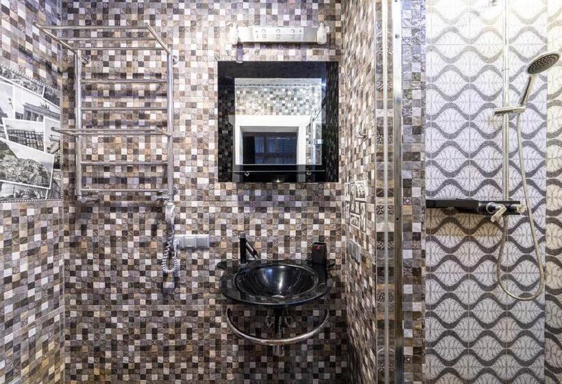 سوئیت جونیور خانوادگی, Chateau