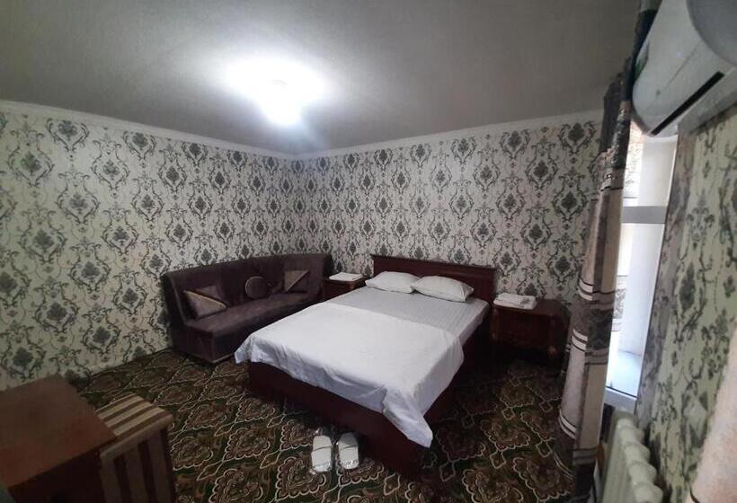 اتاق لوکس, Dilnura Guest House