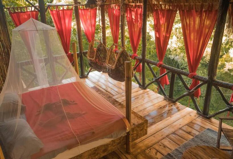 اتاق استاندارد با تخت بزرگ, Dominican Tree House Village