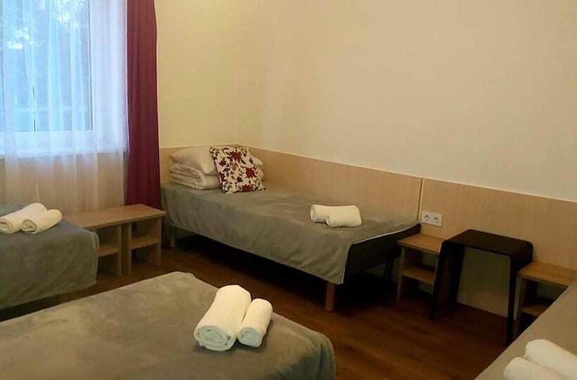 اتاق چهار تخته با دستشویی مشترک, Vila Giruliai