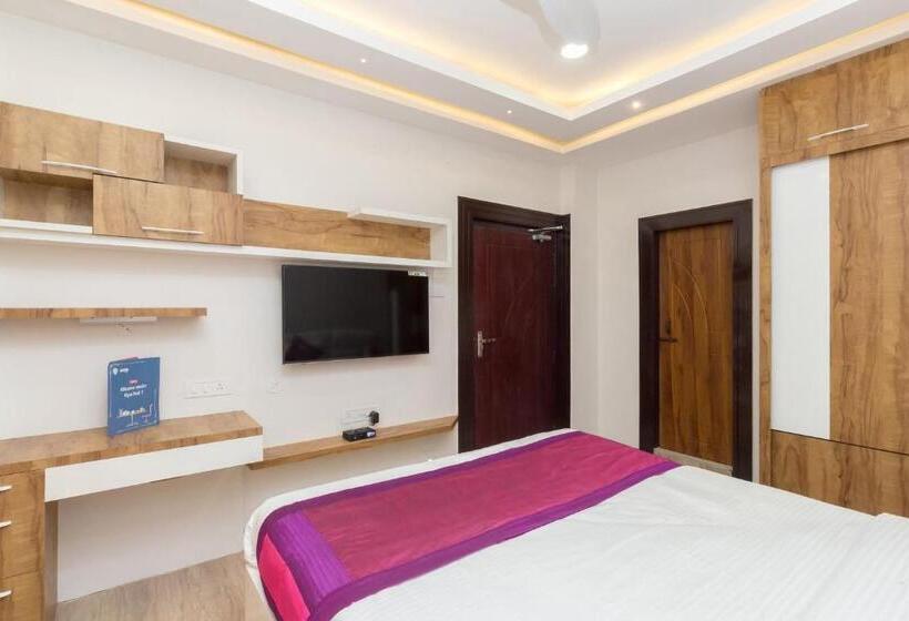 デラックストリプルルーム, Collection O Aryan Address