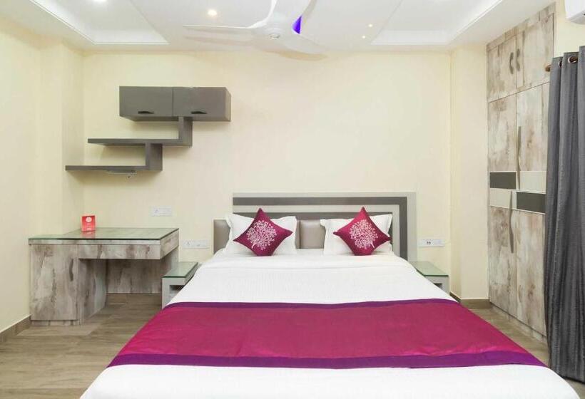 スタンダードルーム, Collection O Aryan Address