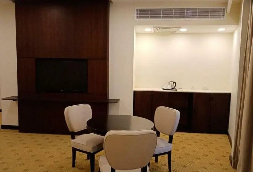 メゾネットスイート, Khabti Grand