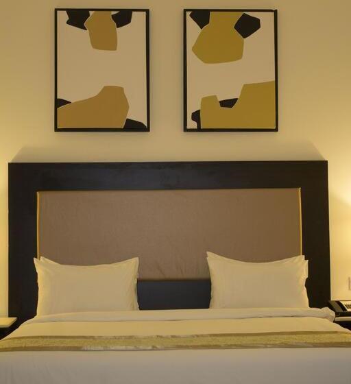 חדר דלוקס, Khabti Grand