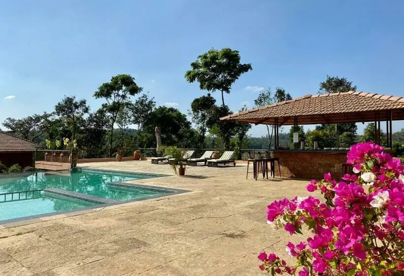 デラックスルーム, Machaan Plantation Resort, Sakleshpur