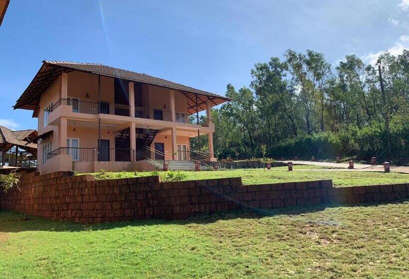 豪华房间, Machaan Plantation Resort, Sakleshpur