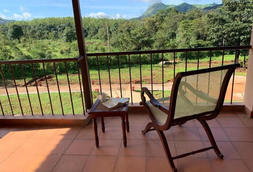 חדר דלוקס, Machaan Plantation Resort, Sakleshpur