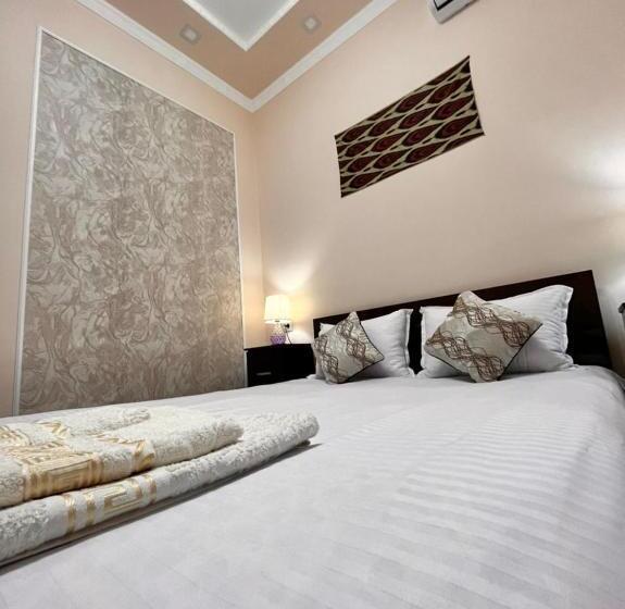 スタンダードルーム, Hamida