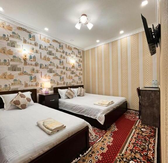 חדר קומפורט לשלושה, Hamida