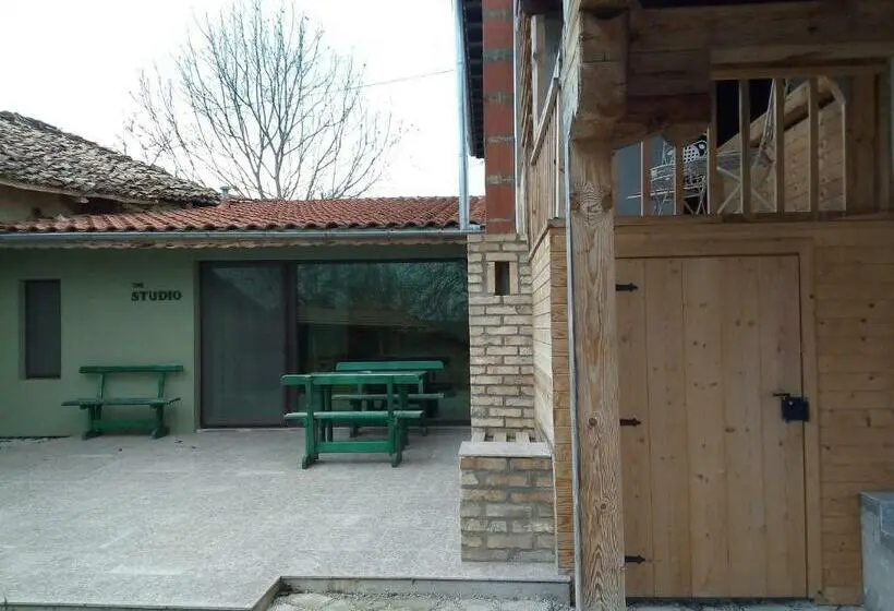 スタンダードトリプルルーム, Studio Apartment In Palamartsa