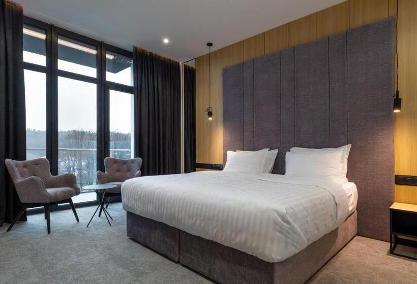 اتاق استاندارد با تخت بزرگ, святий шарбель