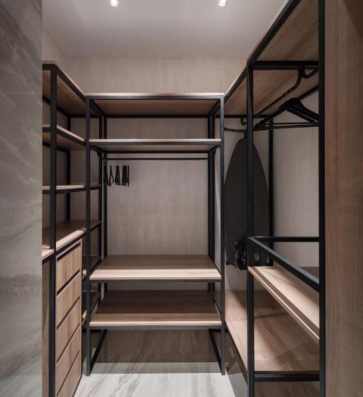 سوئیت پرزیدنت, святий шарбель