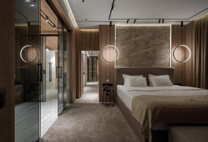 سوئیت پرزیدنت, святий шарбель