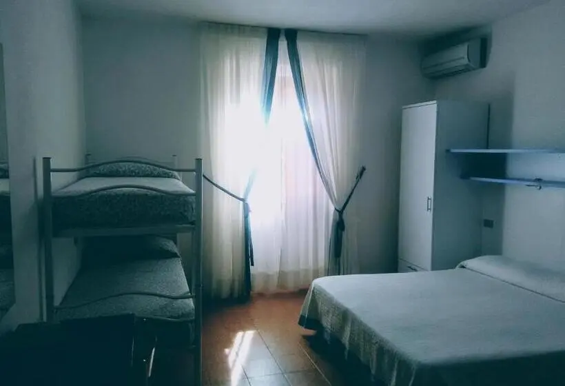 スタンダードルーム, B&b Da Annamaria