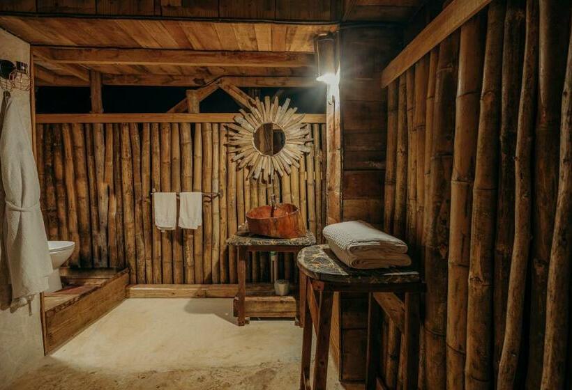 اتاق خانوادگی با چشمانداز باغ, El Valle Lodge