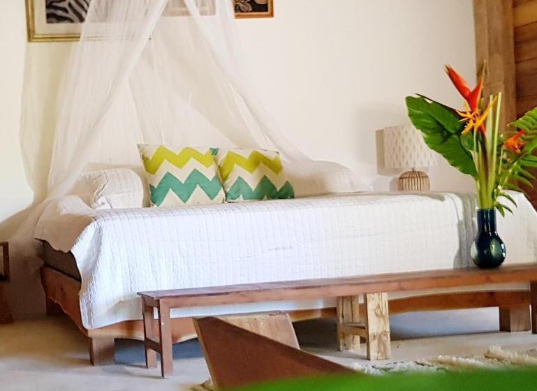 اتاق لوکس, El Valle Lodge