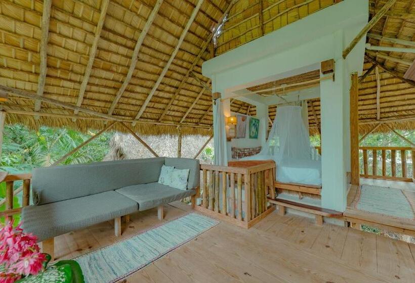 اتاق خانوادگی با چشم‌انداز باغ, El Valle Lodge