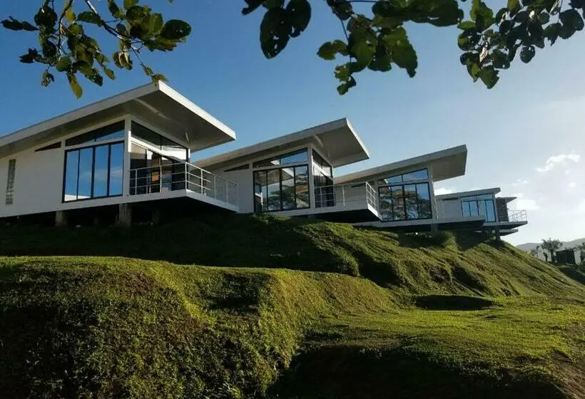 Standard studio with lake view, Laguna Arenal