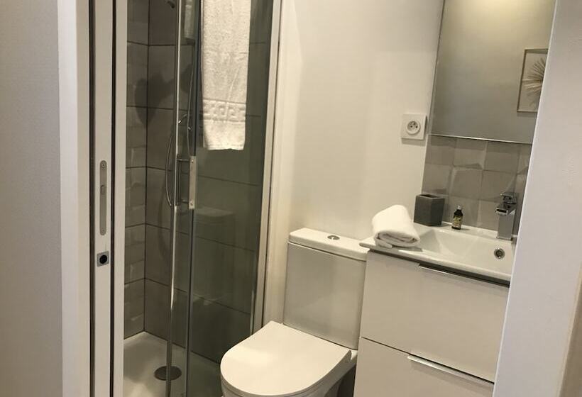 غرفة قياسية, Logis Le Cheval Blanc