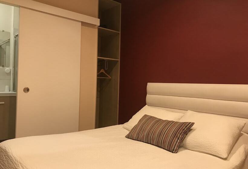 غرفة قياسية, Logis Le Cheval Blanc