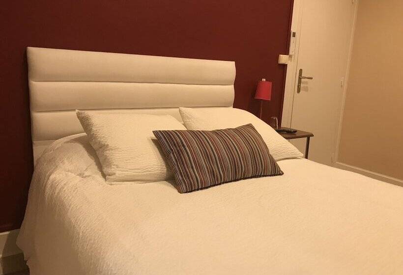 غرفة قياسية, Logis Le Cheval Blanc