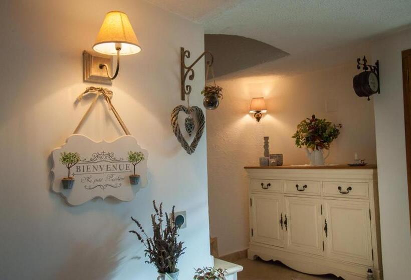 منزل غرفة نوم واحدة, La Bastide De Sauvetas