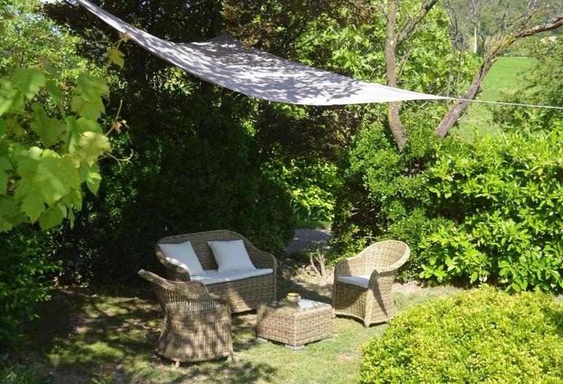 منزل غرفة نوم واحدة, La Bastide De Sauvetas