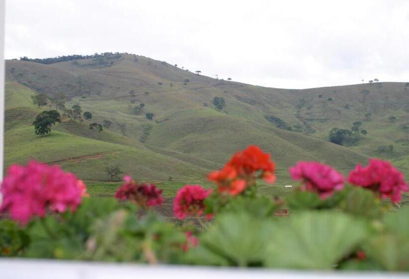 디럭스 스위트, Pousada Casarão Noronha Kauage